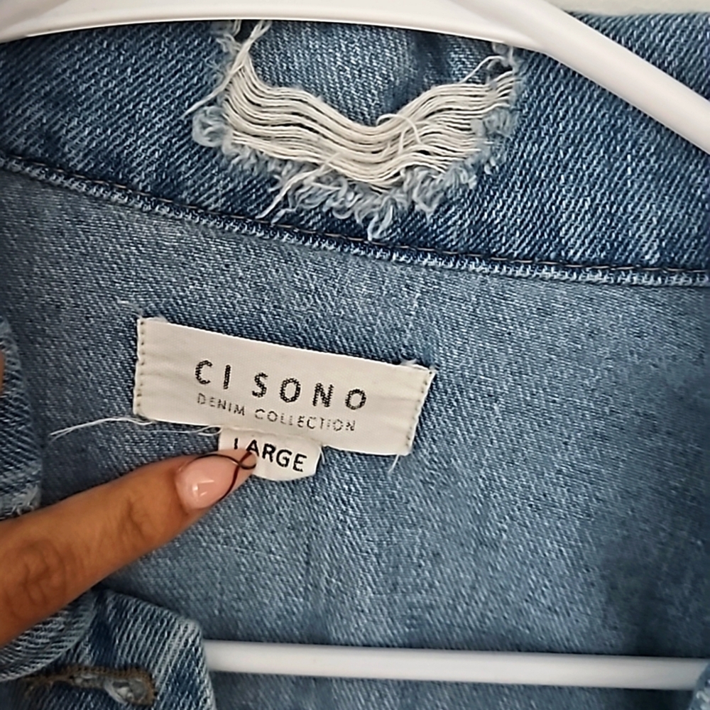Denim jacket in women - Picture 3 of 6